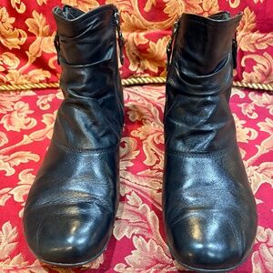 Share Josef Seibel Naly Black Ankle Boots w/Zippers Women's USA 8 or 39